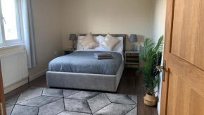KING ROOMS BY WEMBLEY STADiUM